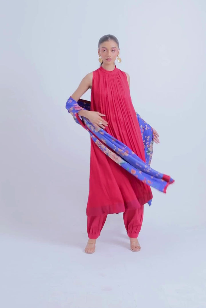 Tarangini Kurta Set